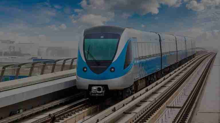 中国からの鉄道輸送:迅速かつコスト効率に優れています。
