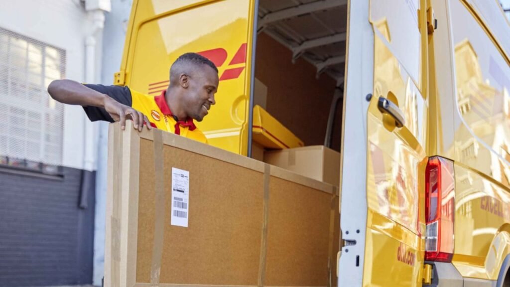 ما هي البضائع التي يمكن شحنها عن طريق DHL؟