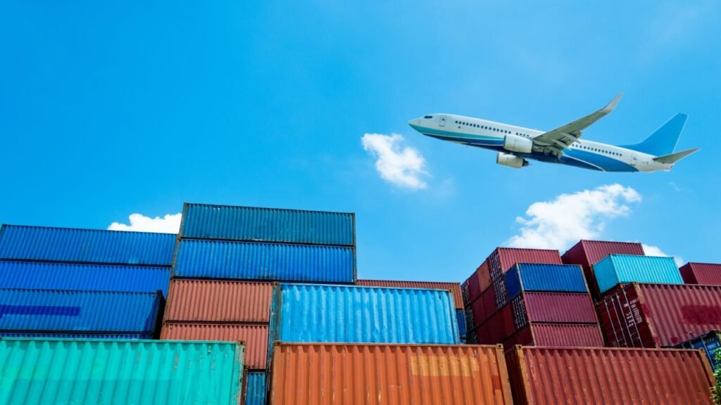 航空貨物と航空貨物の違いは何ですか?